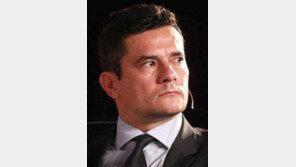 ‘브라질 포청천’ 모루 판사, 룰라-호세프 ‘들었다놨다’ 