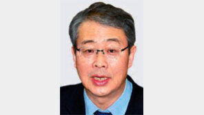 임종룡, 성과주의 도입 거듭 압박