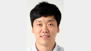 [톡톡 경제]“당신을 닮고싶은 후배가”… 선배를 춤추게 한다 