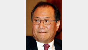 정세현 前 통일 “정찰총국 대좌 망명, 北체제 와해 조짐? 견강부회 ” 