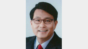 막말 악재 뚫고 생환… 조기 복당은 힘들듯