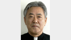 천주교 마산교구장 배기현 신부