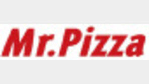 그는 왜 자수성가한 Mr. Pizza에서 폭행 CEO가 됐나