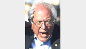 패배 인정않는 샌더스 “힐러리는 次惡”