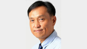 [광화문에서/황태훈]오만과 쌤통