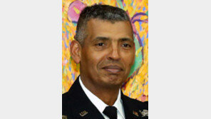 한국어로 애국가 부른 브룩스 주한미군사령관