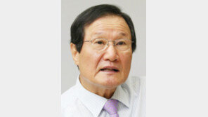 윤증현 前장관 “구조조정 전략-전술 틀려 한은도 적극적 자세 필요”