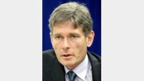 “北 인권유린 가해자 찾아내 제재 김여정 등 누구도 예외일 수 없어”