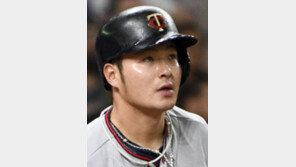 함께 웃지 못하는 ‘호호 브러더스’