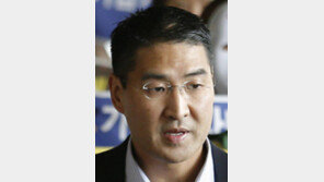 존 리 前 옥시 대표 구속영장 기각…“구속의 사유·필요성 인정 어렵다”