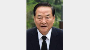 서청원 “유승민 복당 결정 의견수렴 미흡했지만…결정 따라야”