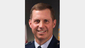 [인사]주한 美공군사령관 토머스 버거슨 중장