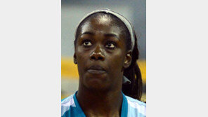 ‘혈통 위조’ 첼시 리 영구제명… 박종천 감독 사임