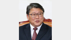 [전문]‘친박’ 조원진 최고위원 출마 선언 “완벽 화합-큰 통합 위한 ‘마중물’ 되겠다”