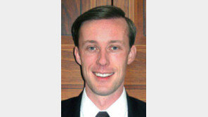 설리번 전 국무부 정책기획실장 “힐러리 최우선 과제는 북한 문제”