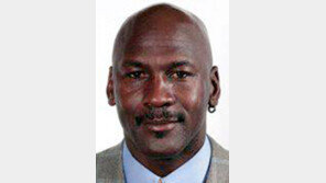 조던 “美 흑백갈등 치유 되길” 200만달러 기부