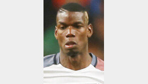 맨유가 1500억 지갑 열게한 남자