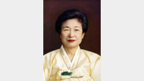 김승연 한화그룹 회장 모친상, “강태영 여사 별세…향년 90세”