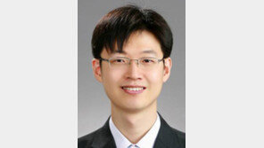 늘어나는 터치패널 개발… 웨어러블기기 한계 극복