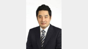 ‘악플 소송’ 강용석 패소 “기분 상할 정도에 불과한 막연한 표현”