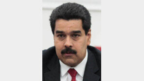 식량난 극심한 베네수엘라 대통령 카스트로 생일 파티에 4억원 펑펑