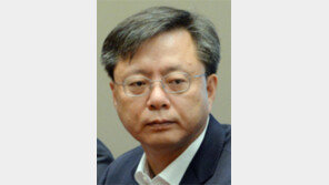 우병우 국감 증인 채택… 정진석 “불출석땐 법따라 제재”