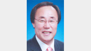 정판용 경남도의원… ‘대한민국 우수의정 대상’ 받아