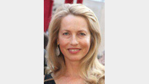 잡스 부인 “영화가 사회 변화시킬수 있어”