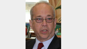 美, 두테르테 ‘결별 선언’에 화들짝 동아태 차관보 급파 진위파악 나서