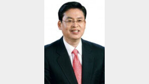 정우택 “박근혜 대통령 탈당 단호히 반대…순수한 대통령, 지켜주고 믿어달라”