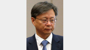 수사 3개월만에 檢앞에 서는 ‘민간인’ 우병우