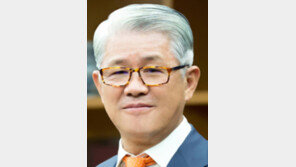 최신원 회장 ‘바다사랑’ 장학금 2억