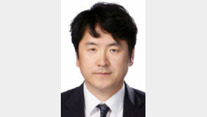 美 국민 52%·트럼프 지지자 90% “美 언론은 클린턴 편…편향 보도”