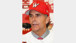 SK 새 외국인 감독 힐만 “장타력등 팀 강점 극대화”