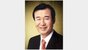 朴대통령, 국민대통합위원회 위원장에 최성규 목사 임명 