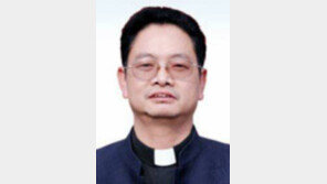 中 천주교, 교황 인정 첫 주교 탄생