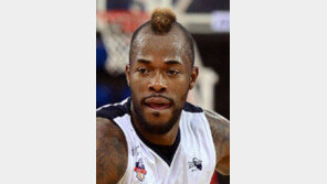 블레이클리 품은 KGC ‘싱글벙글’