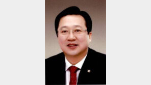 이장우 “최순실의 남자? 그림자도 본 적 없어…김무성·유승민, 당에 비수 꽂아”