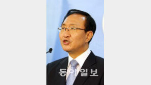 노회찬 “이완영, 해명해야할 문제 늘어…사실이면 의원직 사퇴해야”