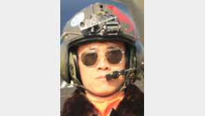 올해의 ‘탑 헬리건’ 정상근 준위