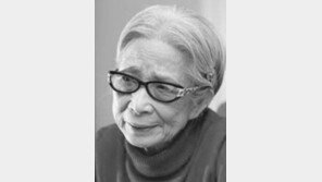 부산대 설립 도운 휘트컴 장군 부인 별세