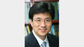 서교일 순천향대 총장 중국서 명박