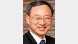 황창규도 “3년 더”… 미래 먹거리 발굴 과제