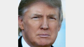 투스크 “트럼프는 EU의 위협”…유엔 사무총장도 “종교·인종·국적 차별 NO” 反이민 행정명령 비판