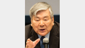 조양호 “6·25때 美軍 압록강후퇴는 자만-정보부족탓”