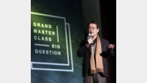 전우용 “새누리 대거 종박 집회 참석…박근혜 일당, 헌법재판관 약점 잡았을 가능성↑”