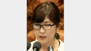 실언-조직장악 실패… ‘포스트 아베’ 이나다 日방위상, 반년만에 낙마위기