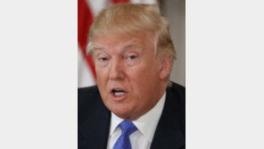 “김정은에 매우 화나 대화하기엔 늦었다” 트럼프, 첫 실명 비판