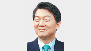 문재인-안철수 양자대결 48% vs 42%