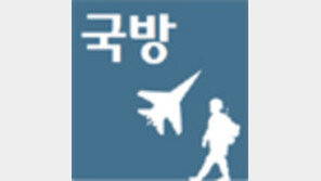 문재인, 군복무 18개월 단축… 안철수, 특기병 5만명 증원 